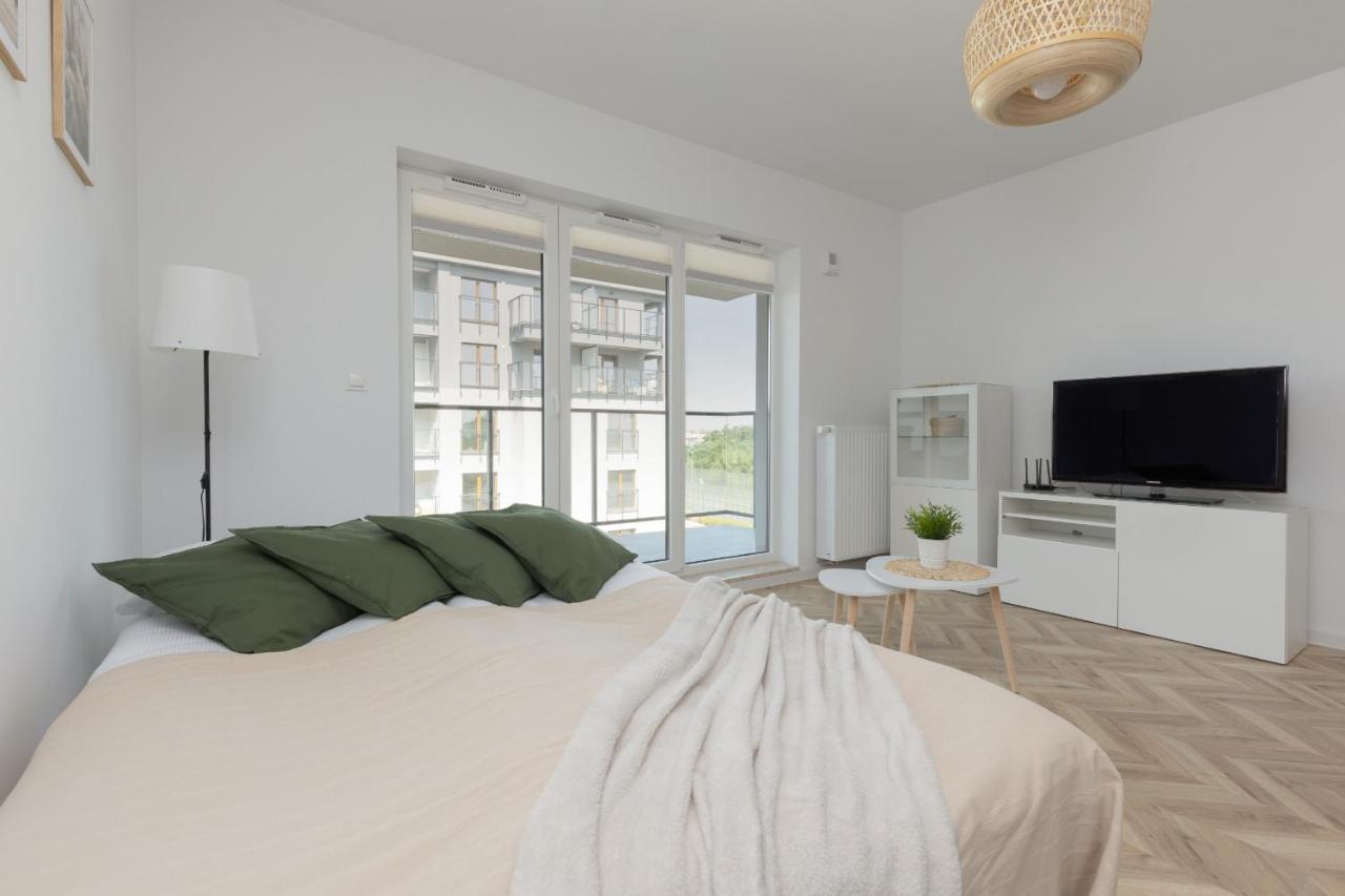Ursus Sunny Studio For 4 Guests With Parking & Balcony By Noclegi Renters Warsaw Exterior photo