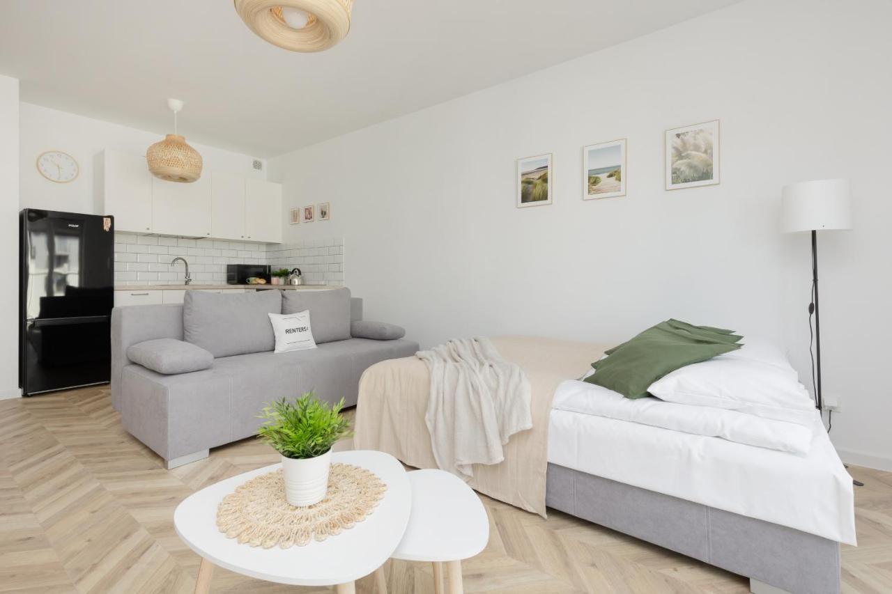 Ursus Sunny Studio For 4 Guests With Parking & Balcony By Noclegi Renters Warsaw Exterior photo